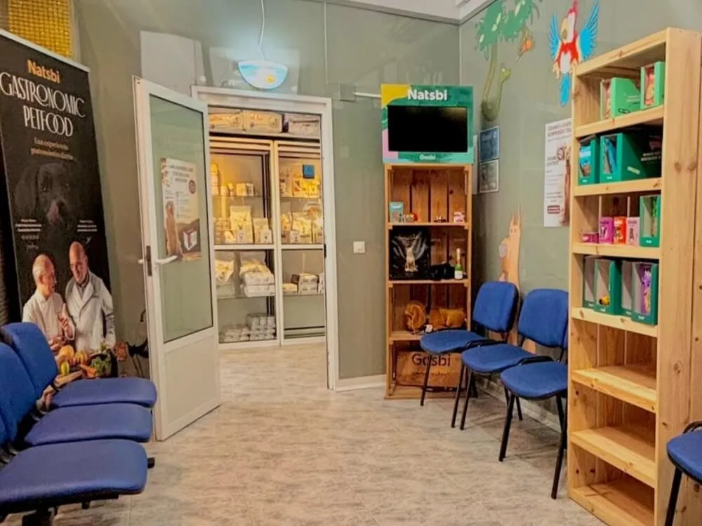sala de espera veterinaria vitoria